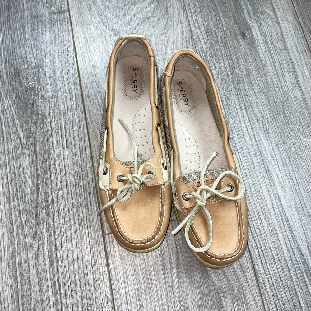 Sperry size 9 womens